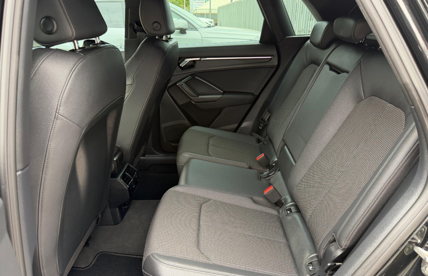 Audi Q3 35 TDI foto 10