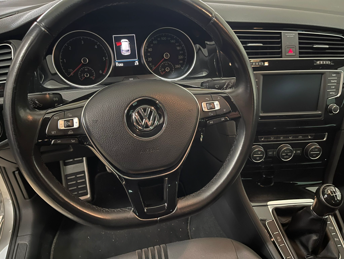 Volkswagen Golf 7 foto 5
