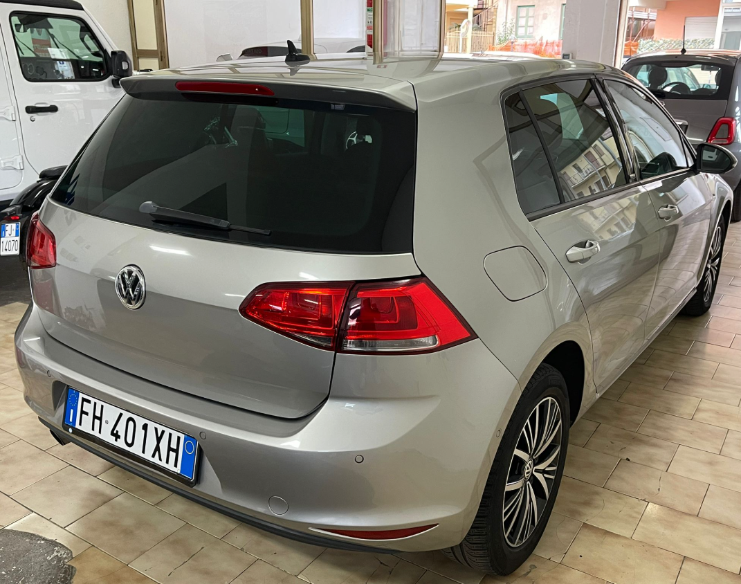Volkswagen Golf 7 foto 9