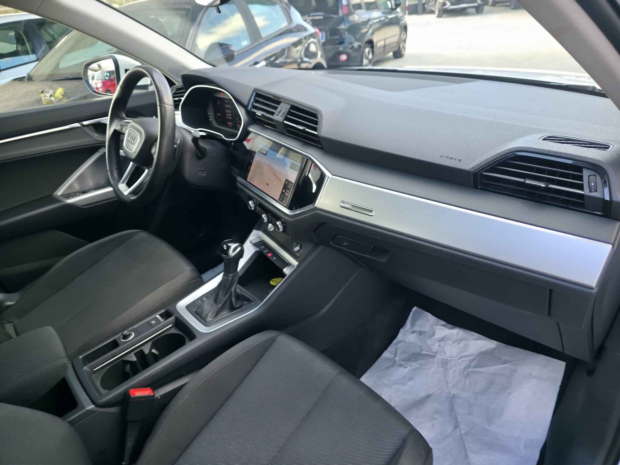 AUDI Q3 foto 15