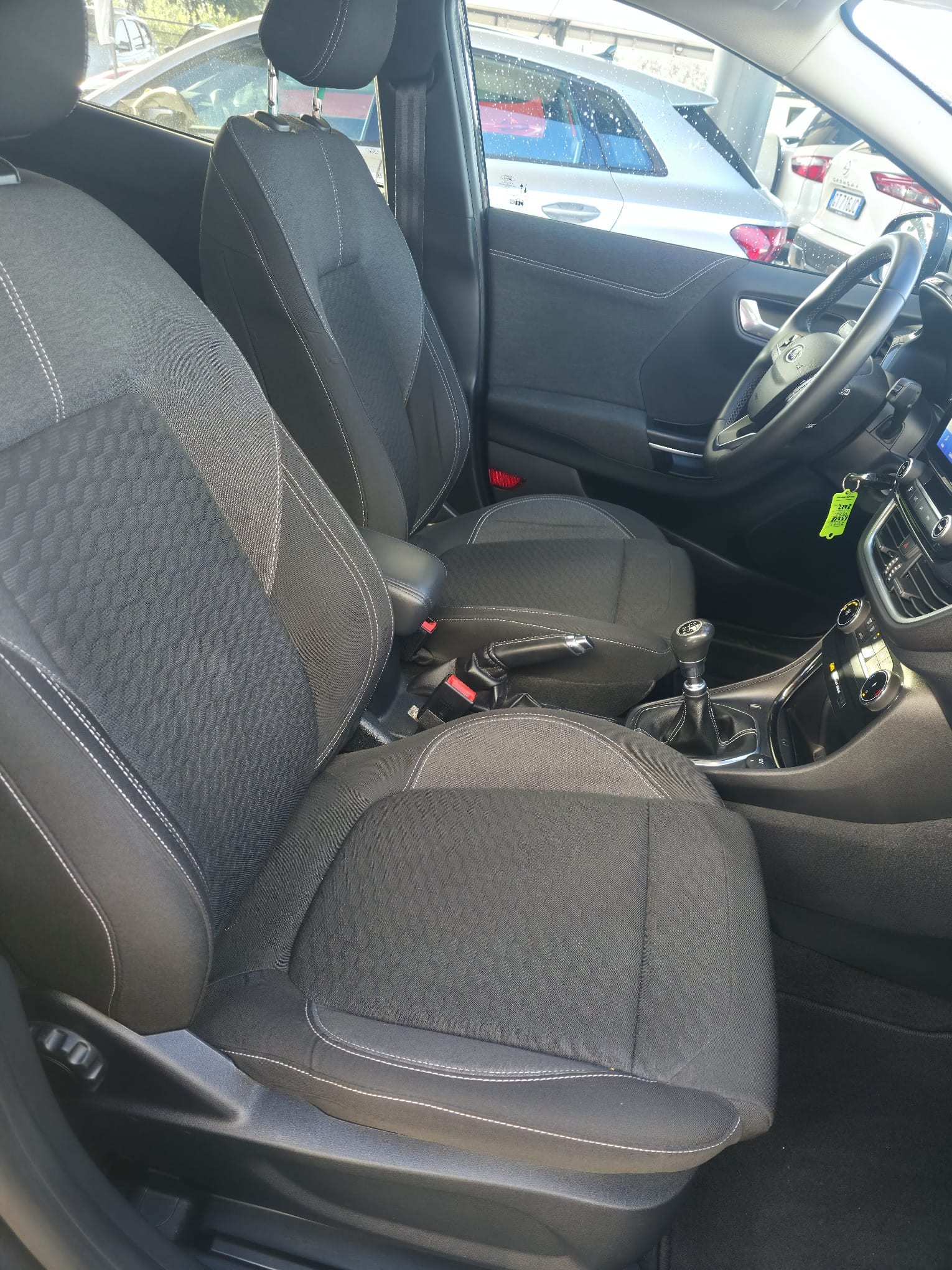 FORD PUMA foto 12