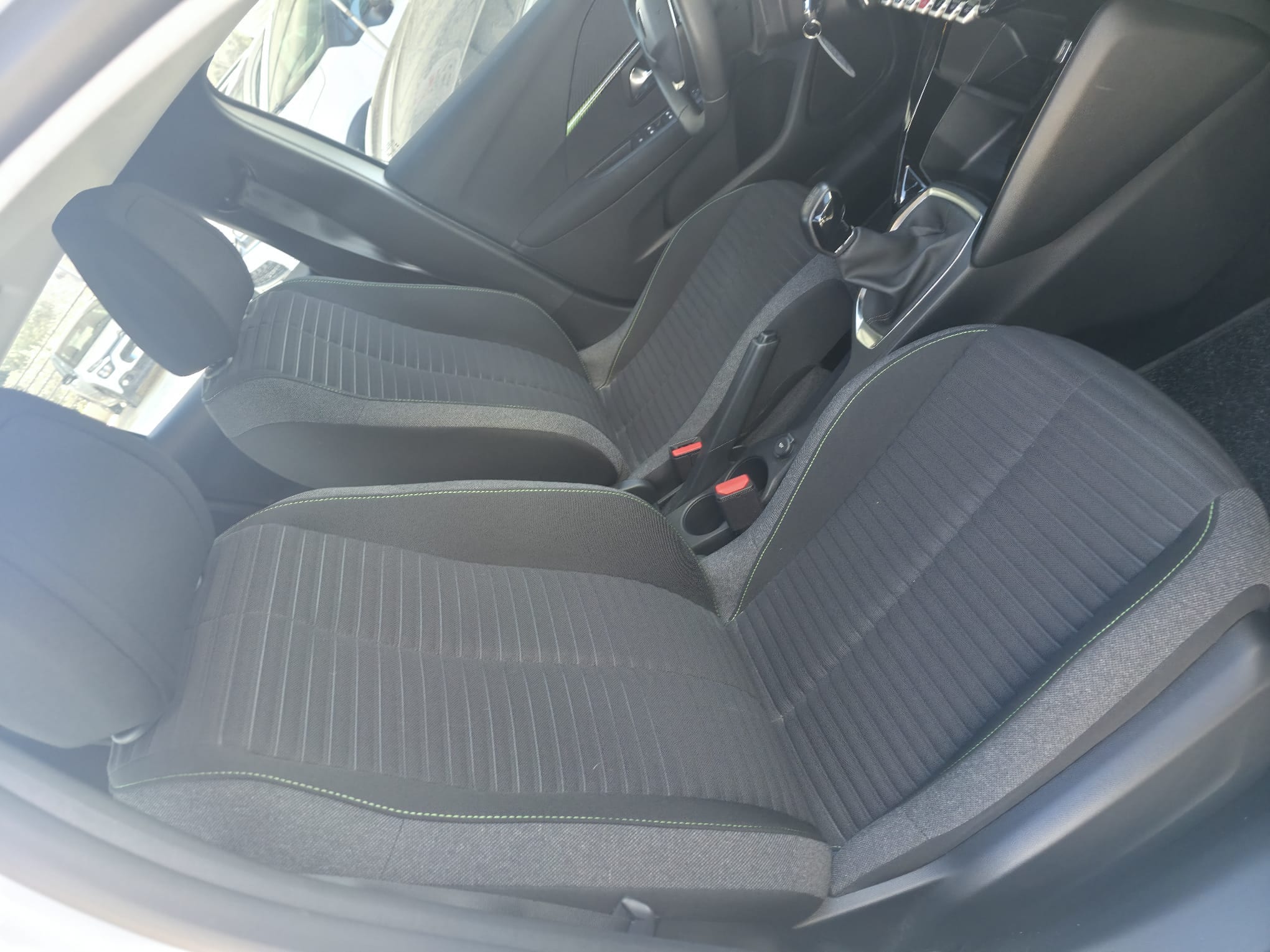 PEUGEUT 208 1,2 BENZINA foto 12