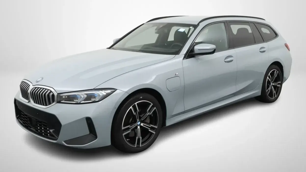 BMW 330e Touring Msport