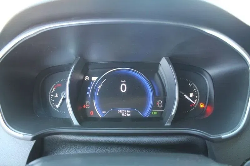Renault Megane Sporter Blue dCi 115 CV EDC Intens foto 10