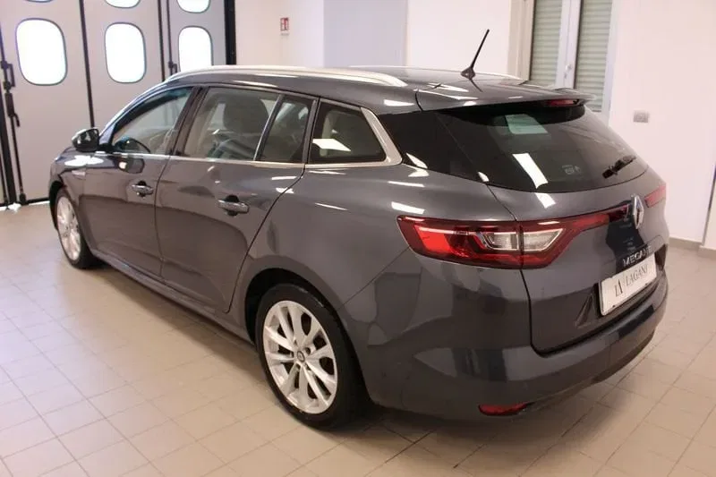 Renault Megane Sporter Blue dCi 115 CV EDC Intens foto 6