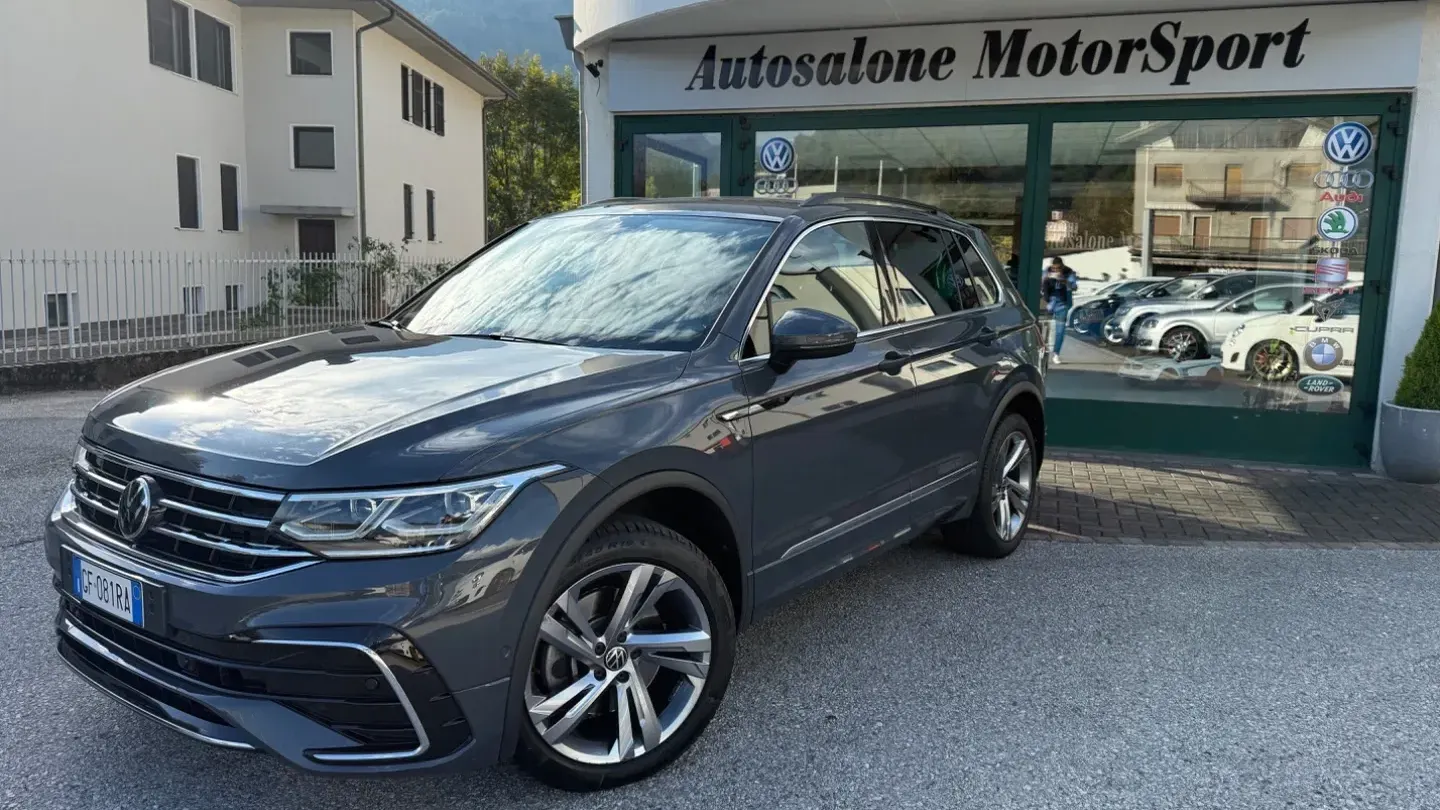 Volkswagen Tiguan 2.0 TDI 200CV SCR DSG 4MOT.R-Line