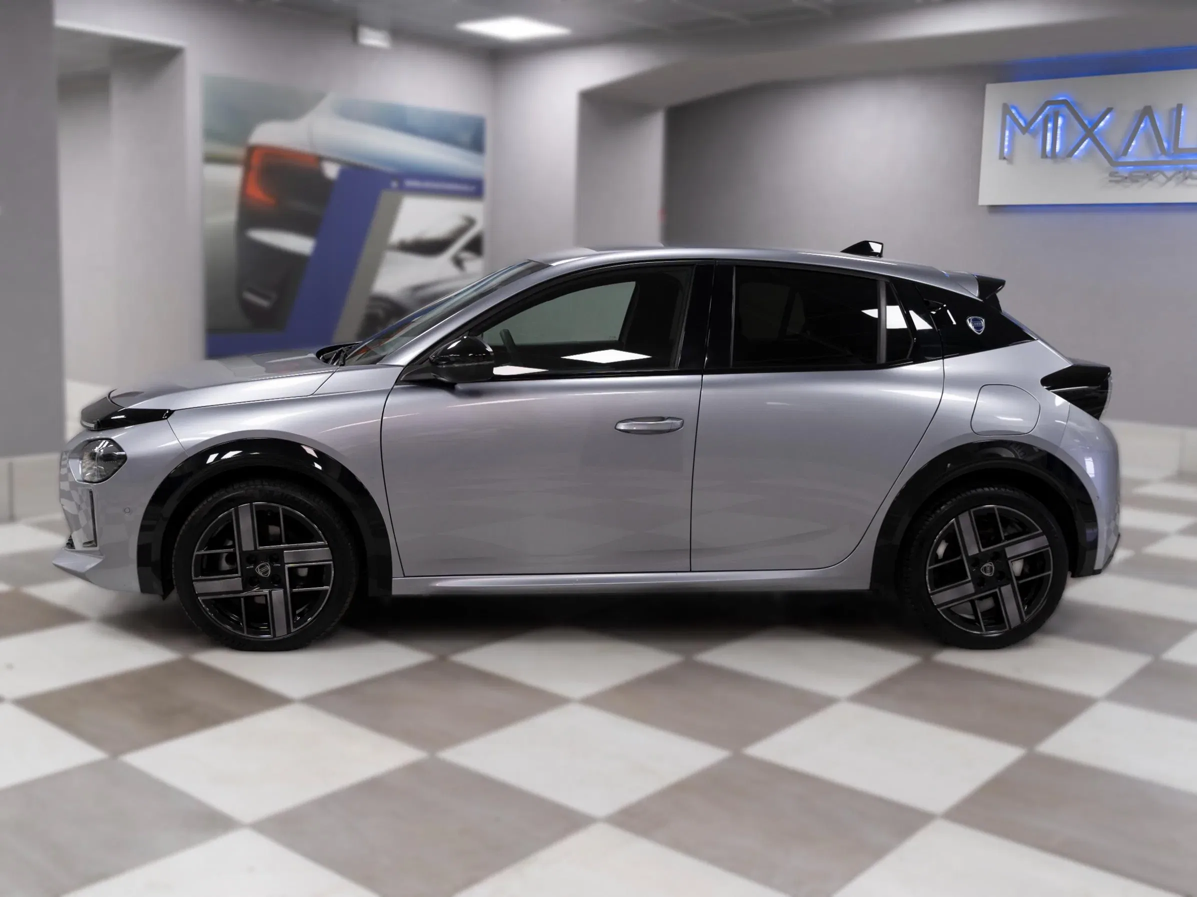 Lancia Ypsilon 1.2 MHEV LX 110CV E-DCT foto 3