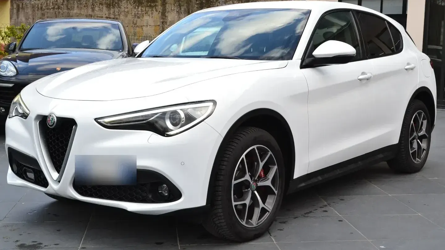 Alfa Romeo Stelvio 2.2 T.diesel 210 CV AT8 Q4 Exec.