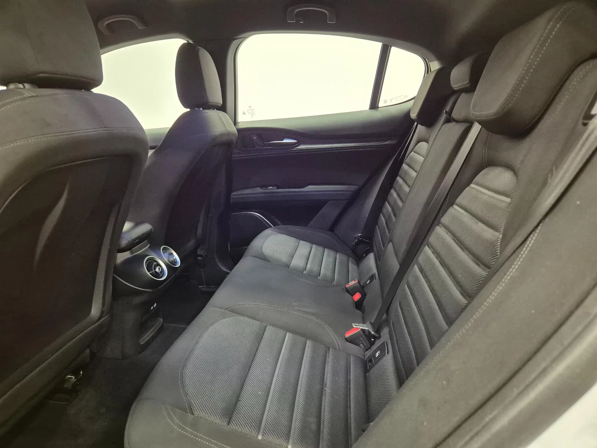Alfa Romeo Stelvio 2.2 Tdi Business 160cv auto N1 Autocarro foto 35