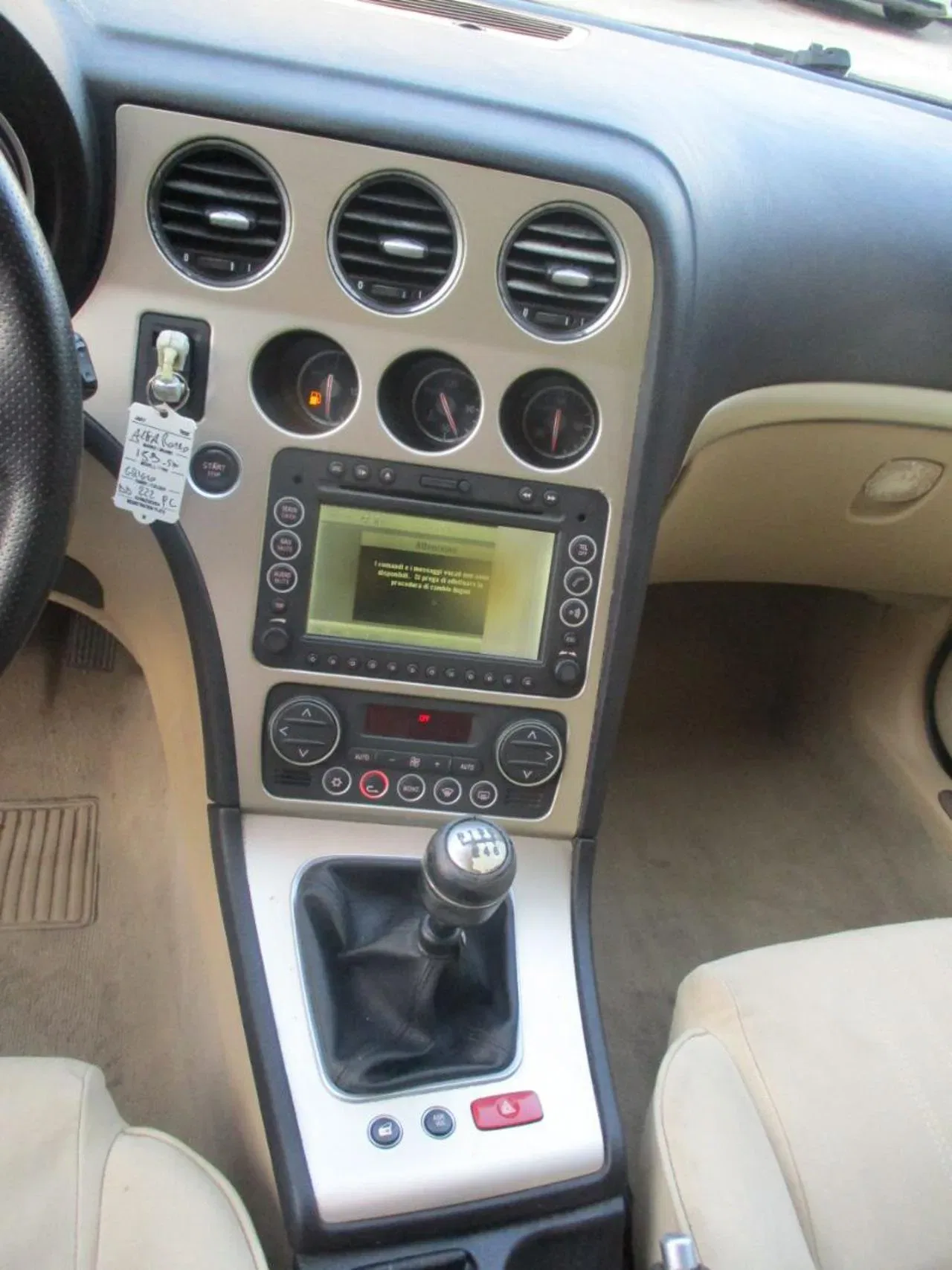 ALFA ROMEO 159 1.9 JTDm 16v 150cv Distinctive SW foto 14