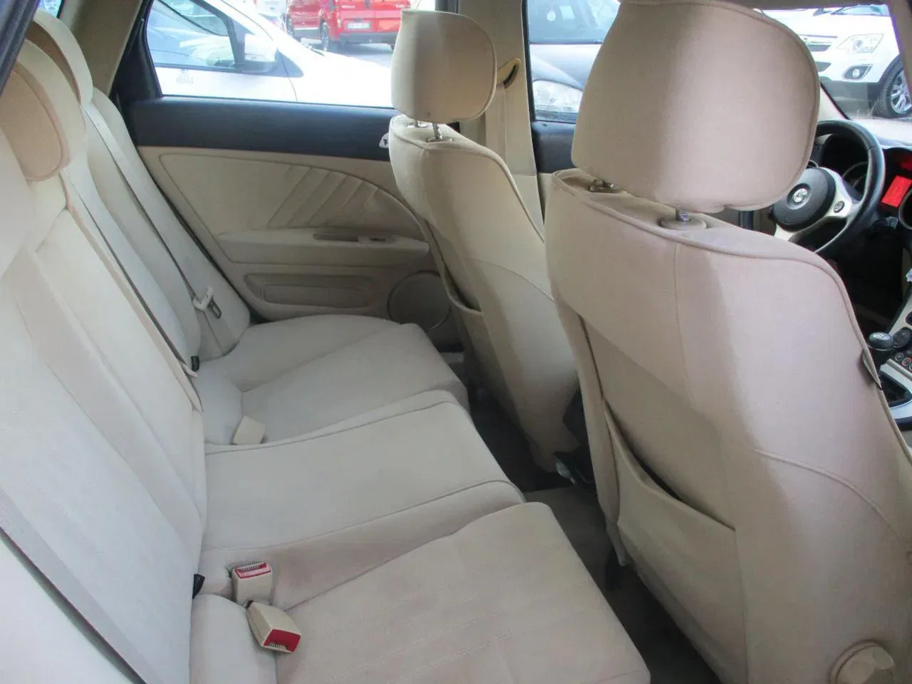 ALFA ROMEO 159 1.9 JTDm 16v 150cv Distinctive SW foto 18