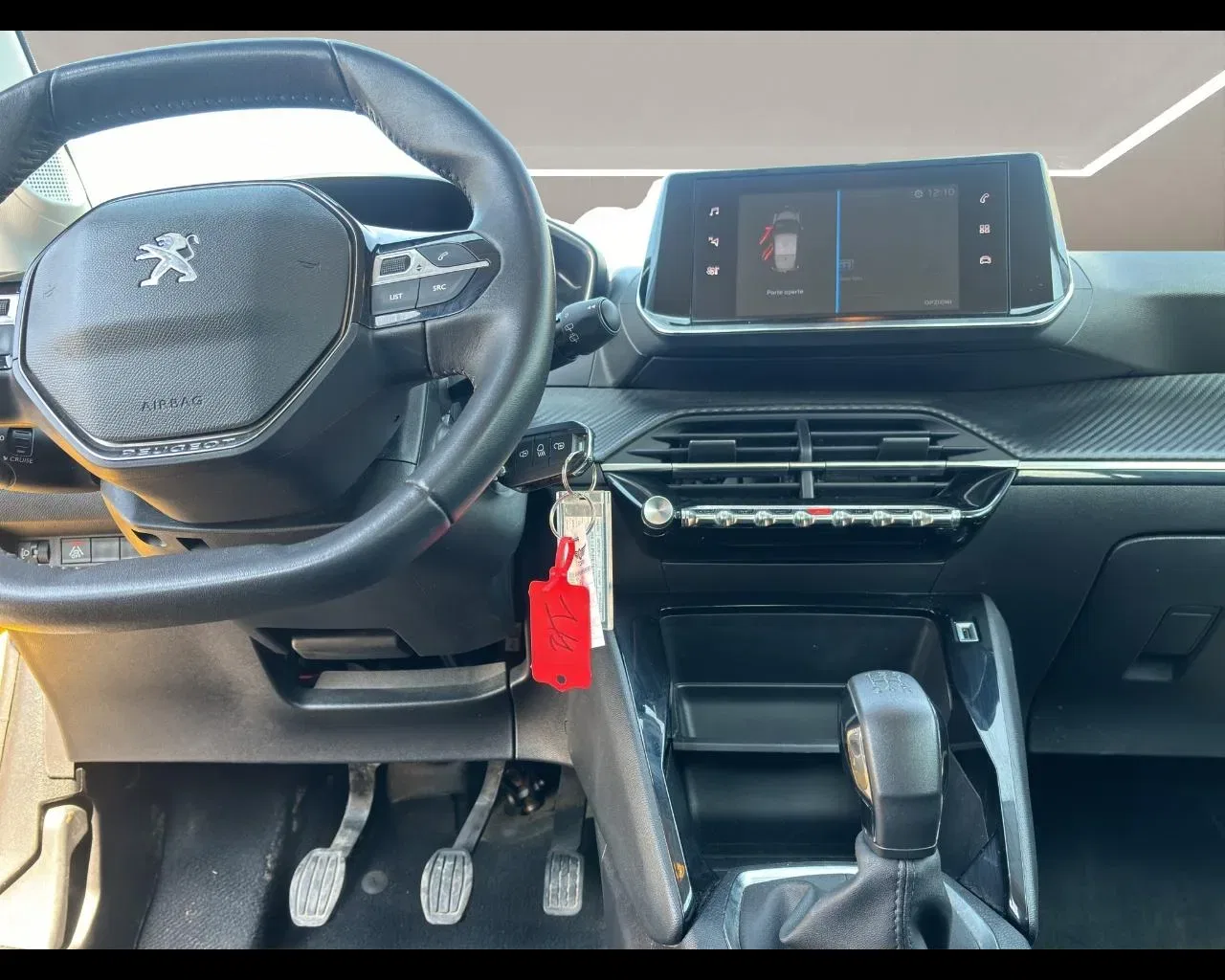 Peugeot 208 PureTech 75 Stop&Start 5 porte Active Pack foto 9