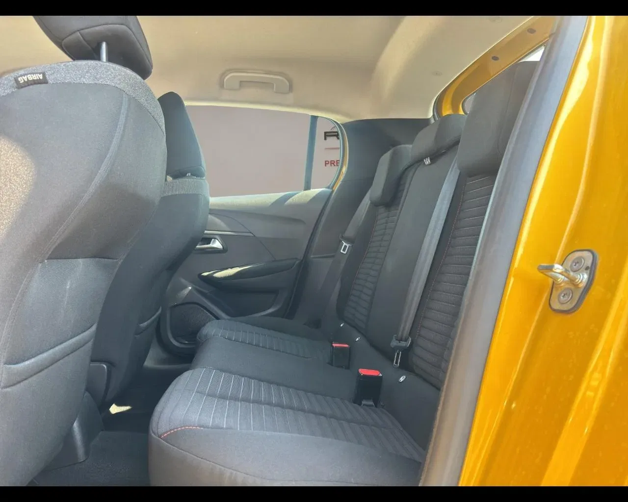 Peugeot 208 PureTech 75 Stop&Start 5 porte Active Pack foto 15