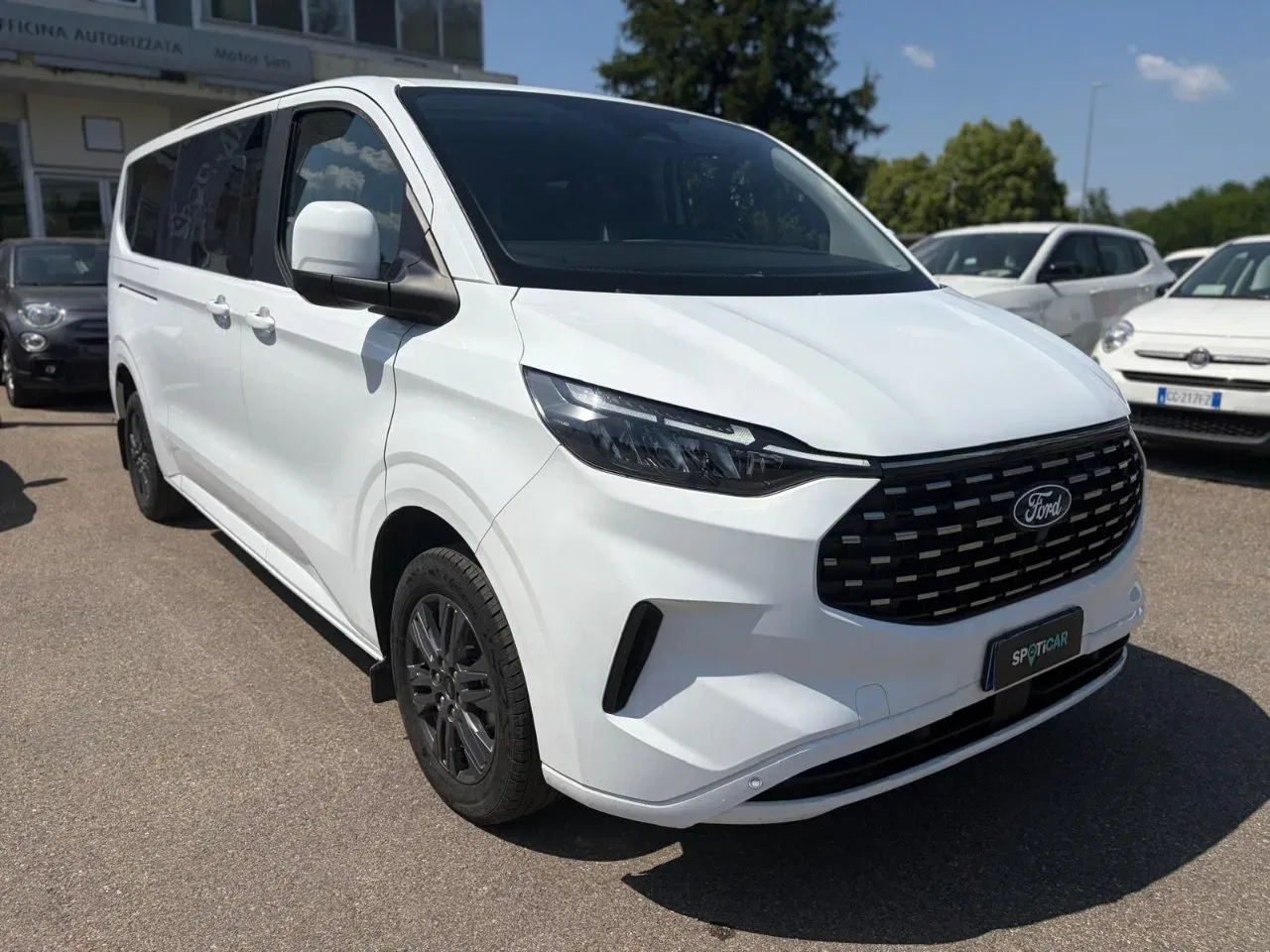Ford Tourneo Custom *PROMO* 320 2.0 EcoBlue 136CV PL Titanium foto 3