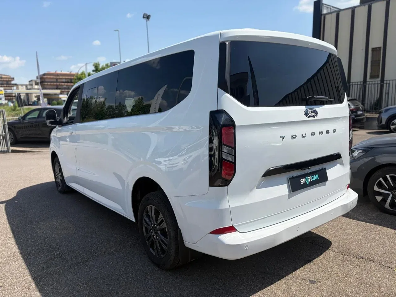 Ford Tourneo Custom *PROMO* 320 2.0 EcoBlue 136CV PL Titanium foto 7