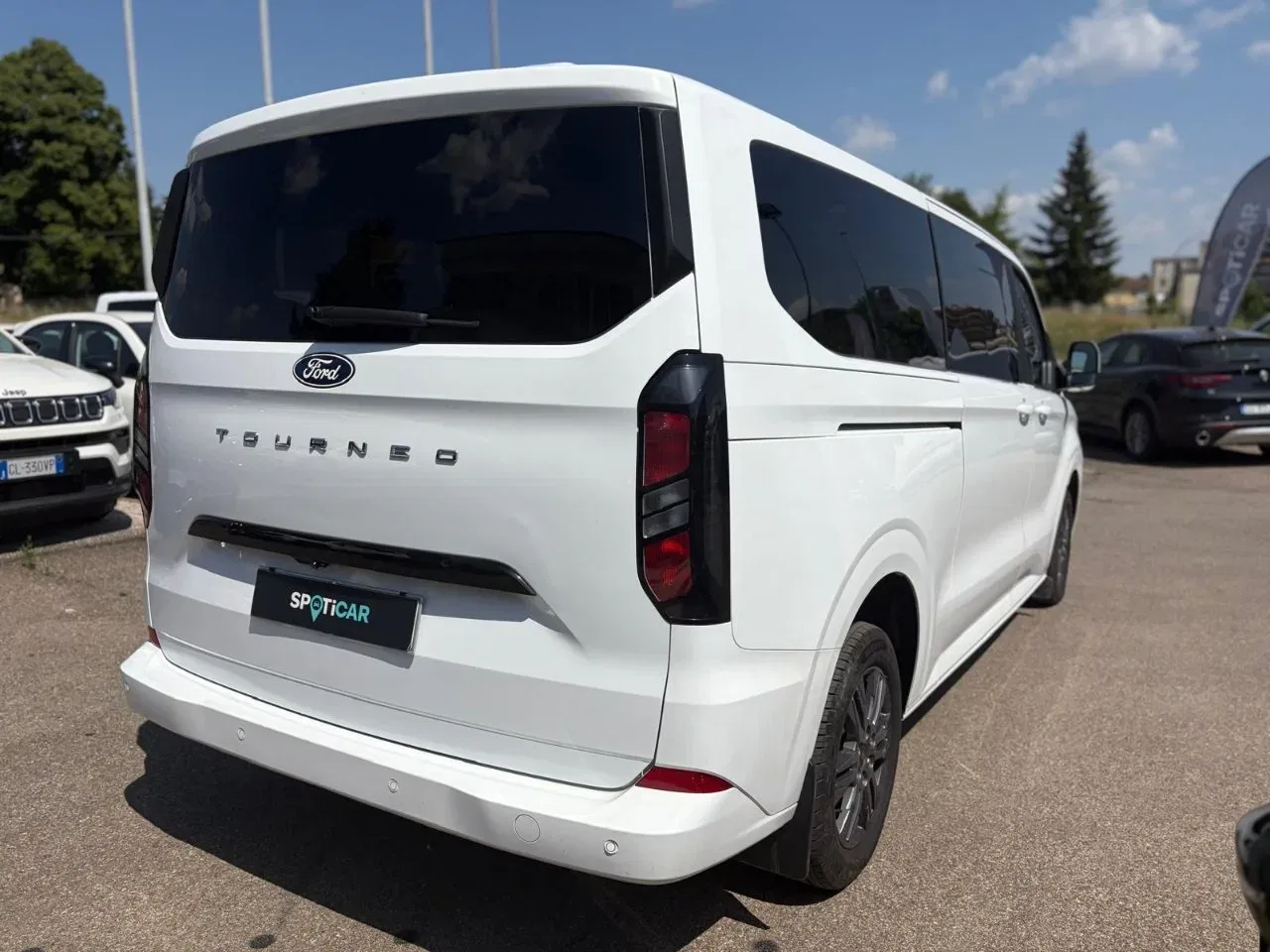 Ford Tourneo Custom *PROMO* 320 2.0 EcoBlue 136CV PL Titanium foto 18