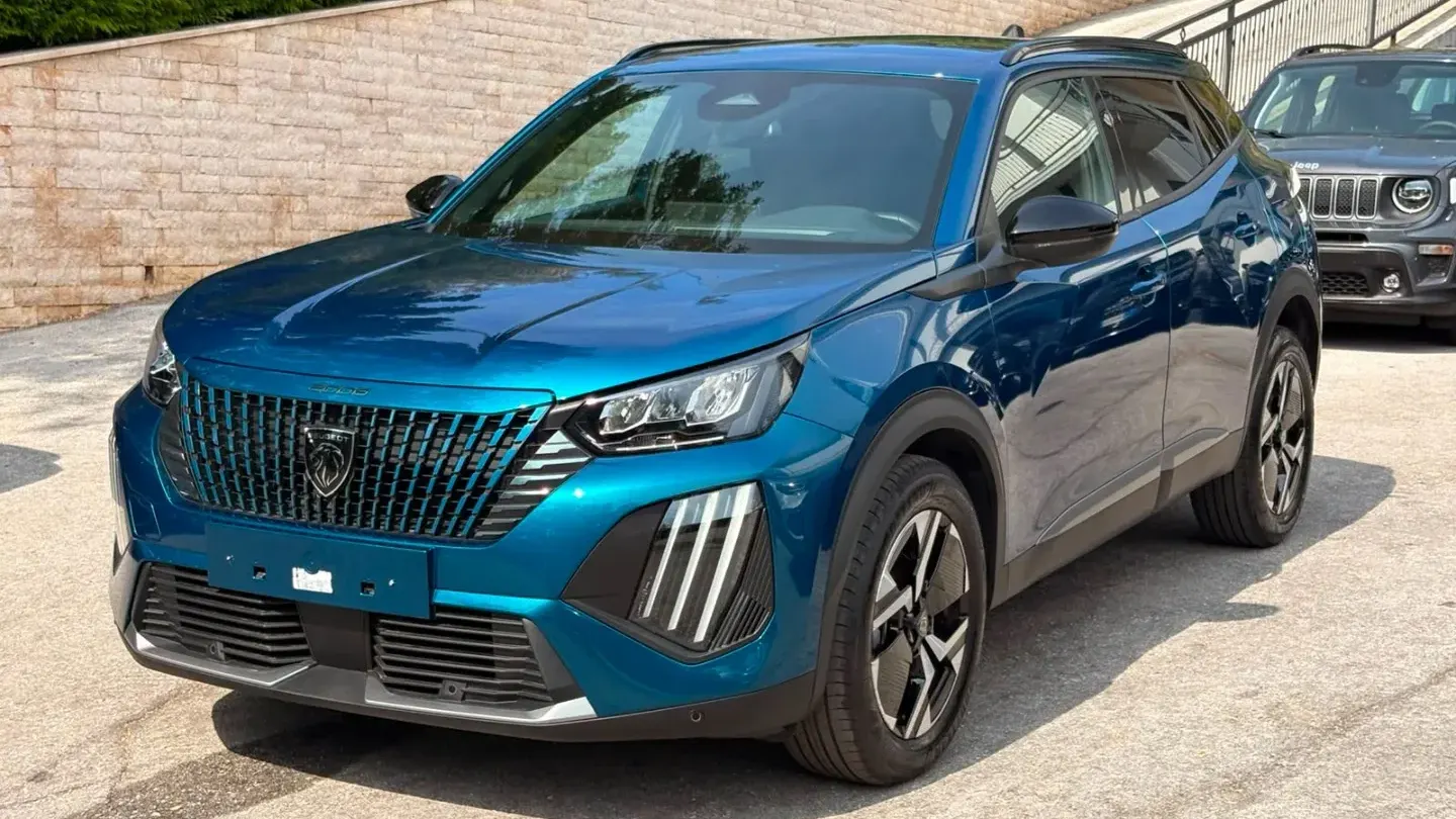 Peugeot 2008 PureTech 100 S&S Allure