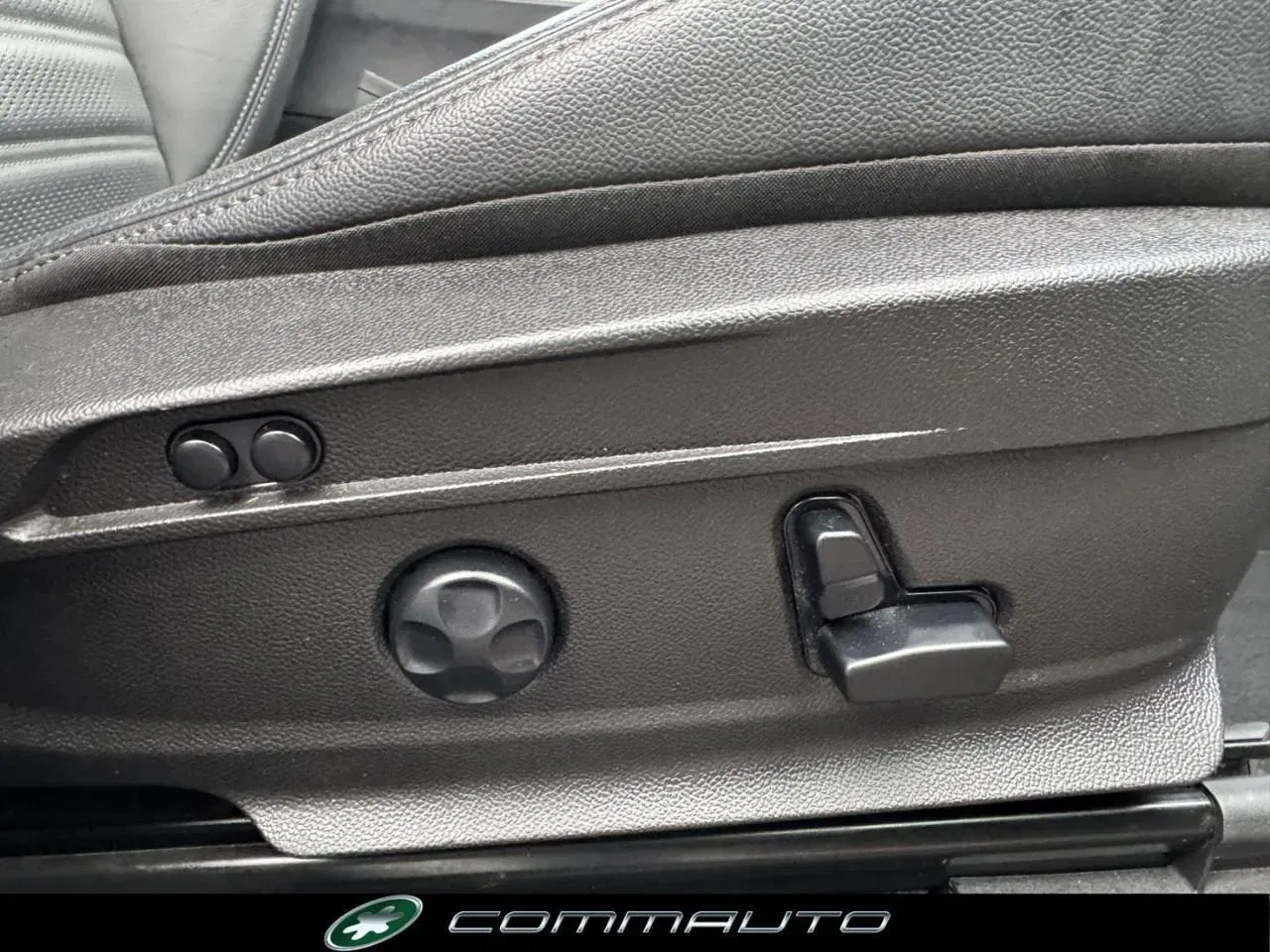 Alfa Romeo Stelvio 2.2 Turbodiesel 210 CV AT8 Q4 Veloce foto 29