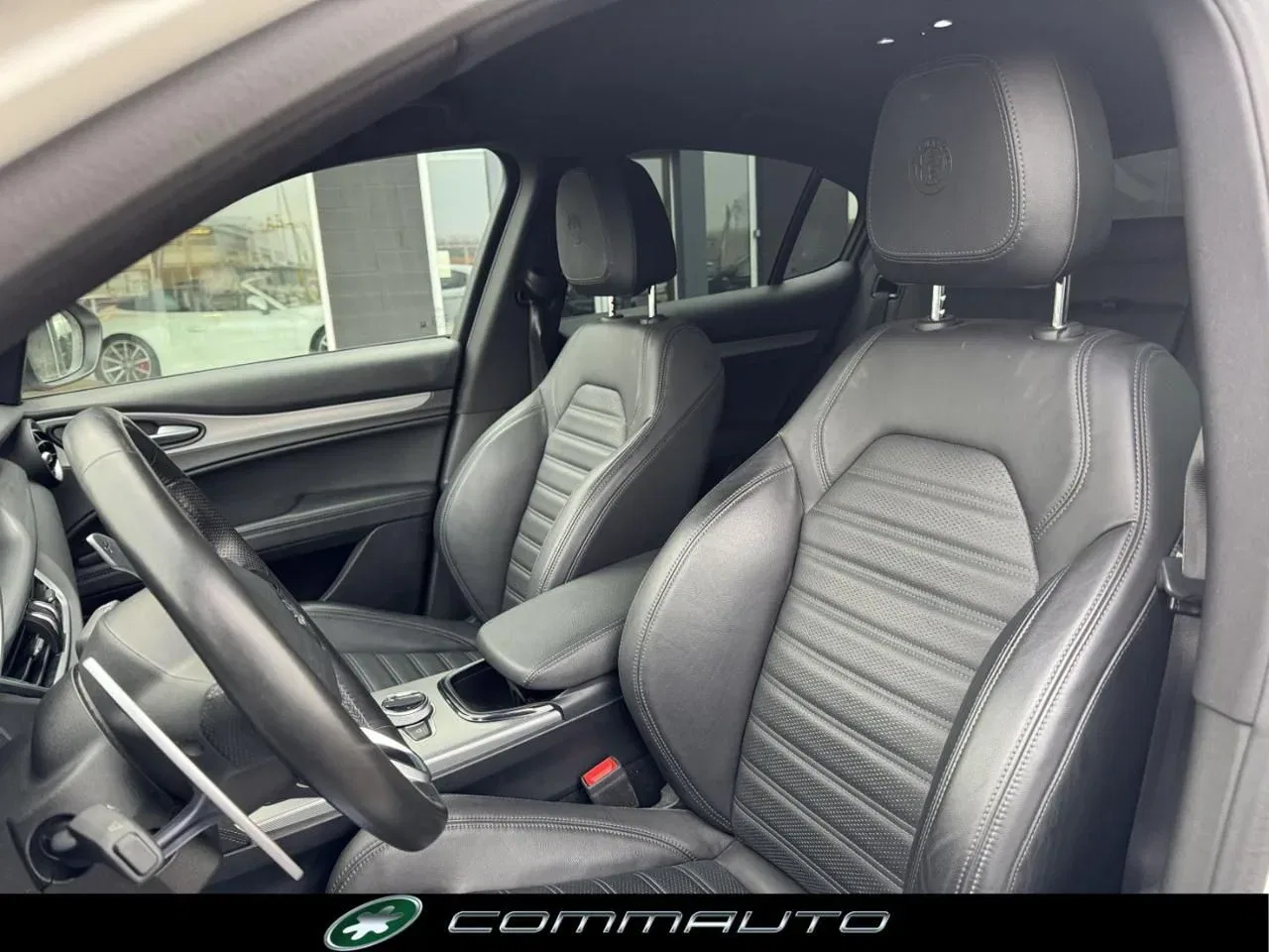 Alfa Romeo Stelvio 2.2 Turbodiesel 210 CV AT8 Q4 Veloce foto 13