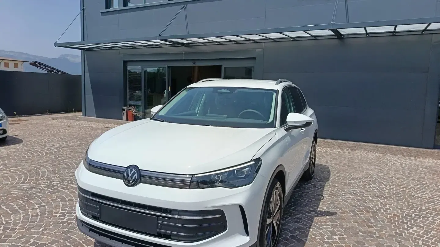 Volkswagen Tiguan 2.0 TDI 193 CV DSG 4M. Edit. Pl. SUPER PROMO
