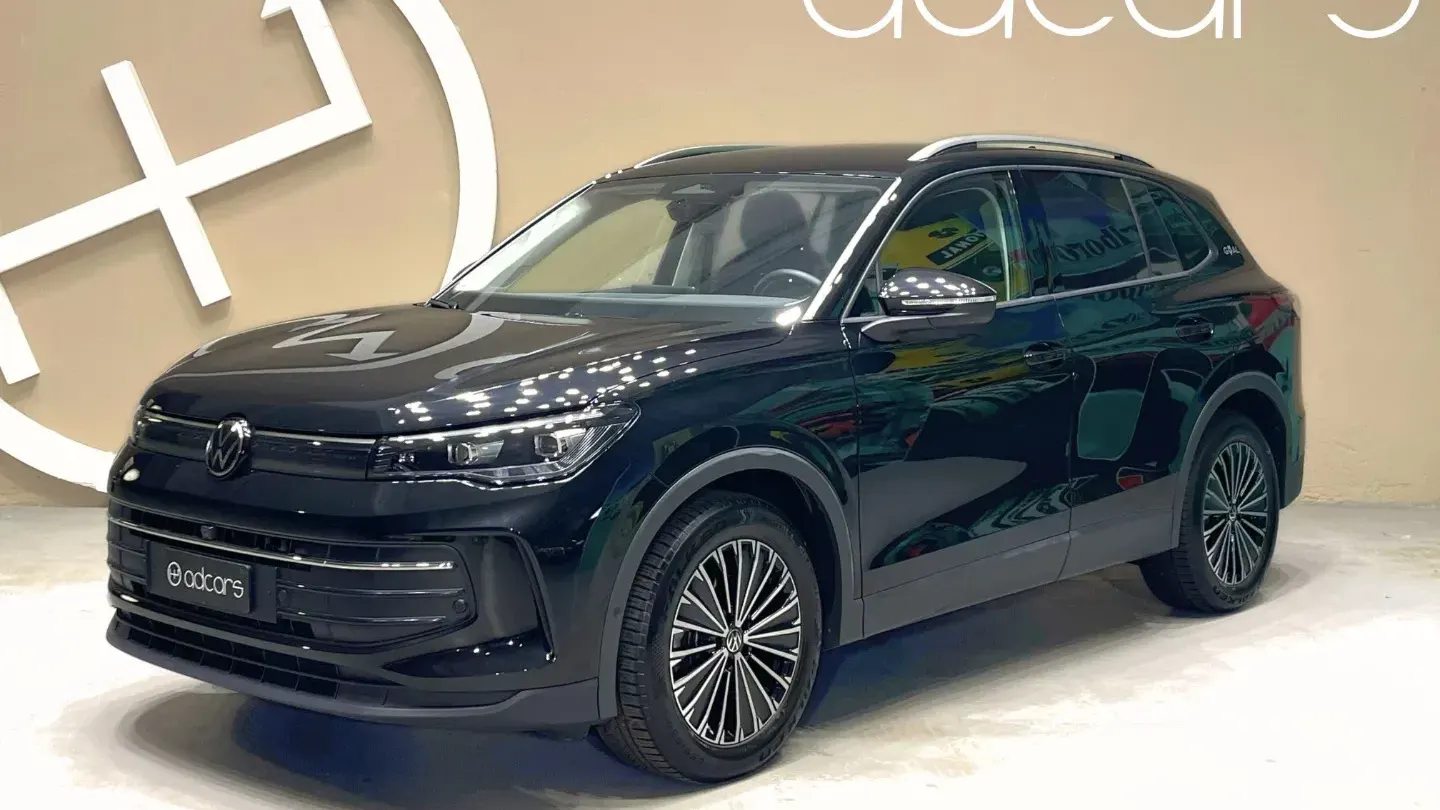 Volkswagen Tiguan 1.5 eTSI 150 CV DSG Life *TELECAMERA 360*PACK LUCI*