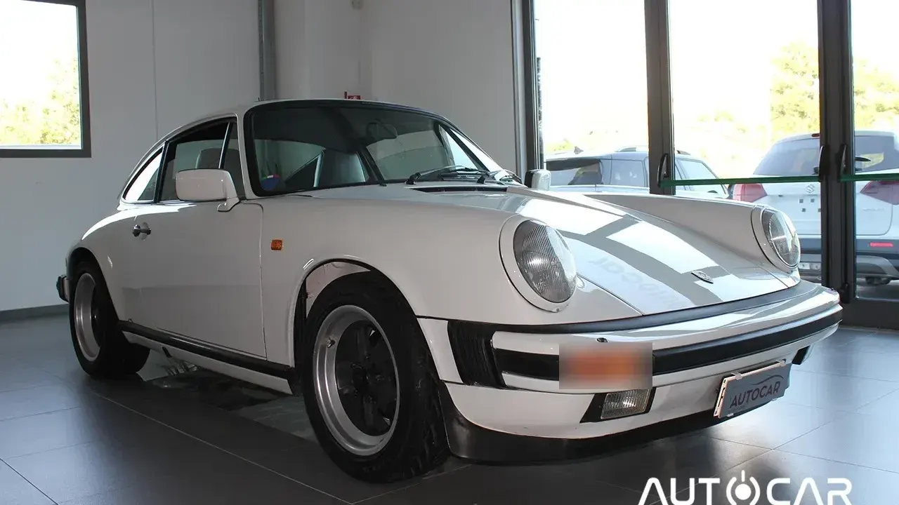 Porsche 911 Carrera 3.2 Coupé ASI TARGA ORO