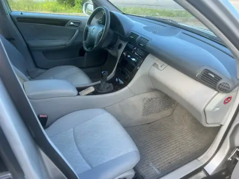 MERCESED C200 KOMPRESSOR foto 12