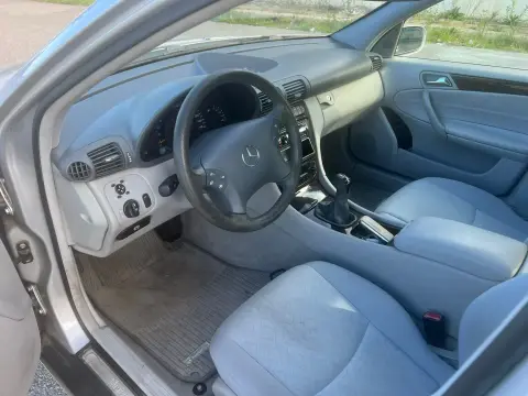 MERCESED C200 KOMPRESSOR foto 16