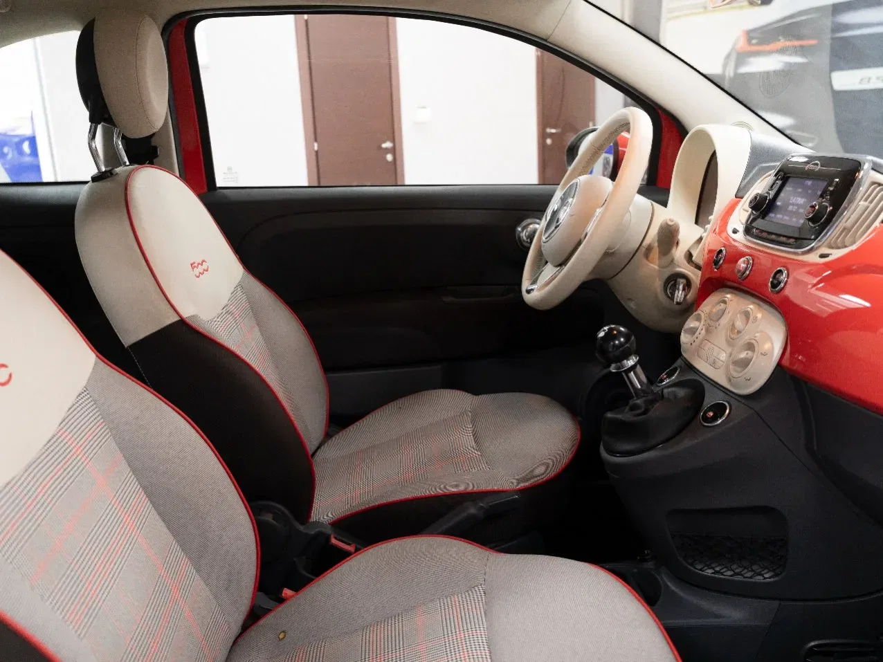 Fiat 500C 1.2 Lounge 69CV foto 13