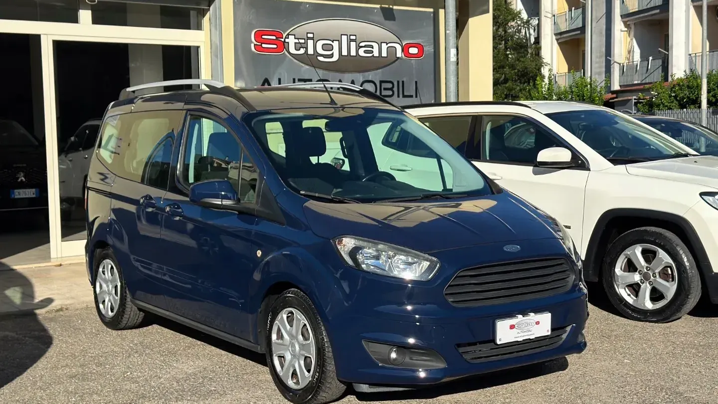 Ford Tourneo Courier 1.5 TDCI 75 CV Plus