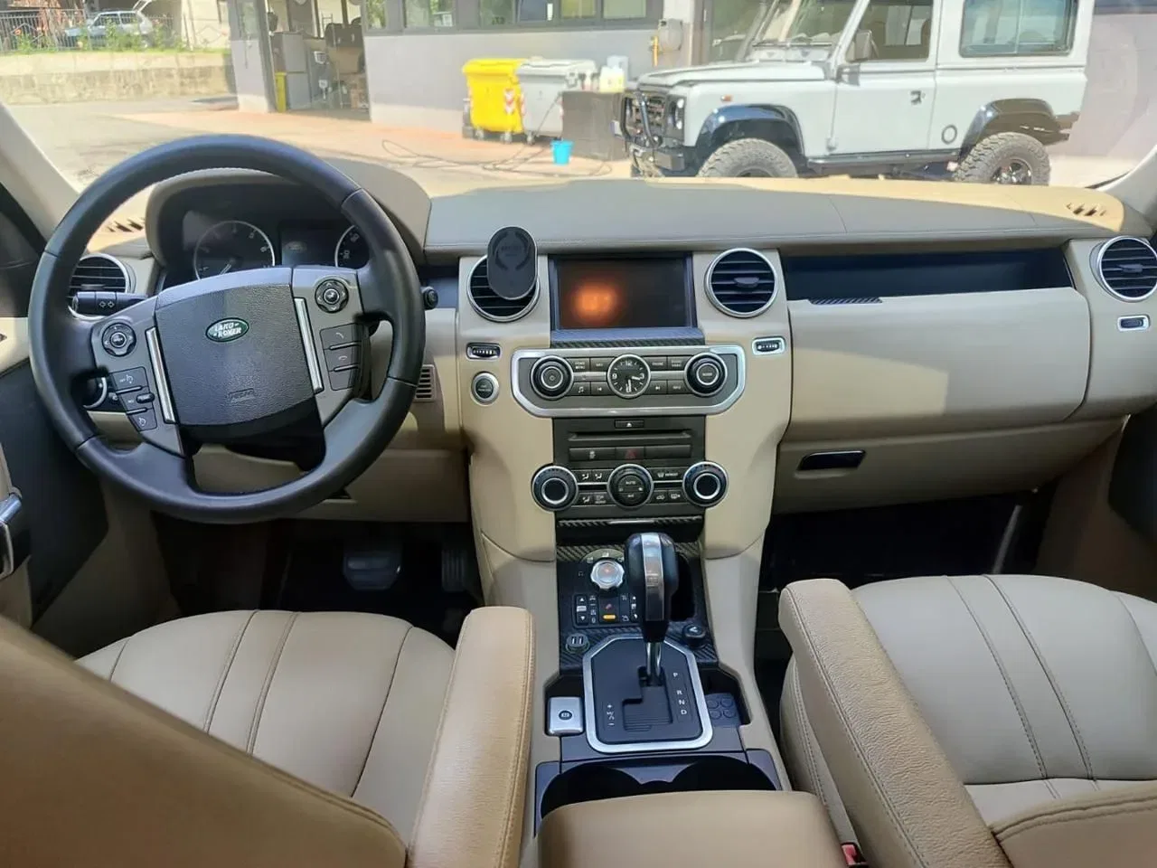 Land Rover Discovery 4 5.0 V8 HSE 375 CV foto 7