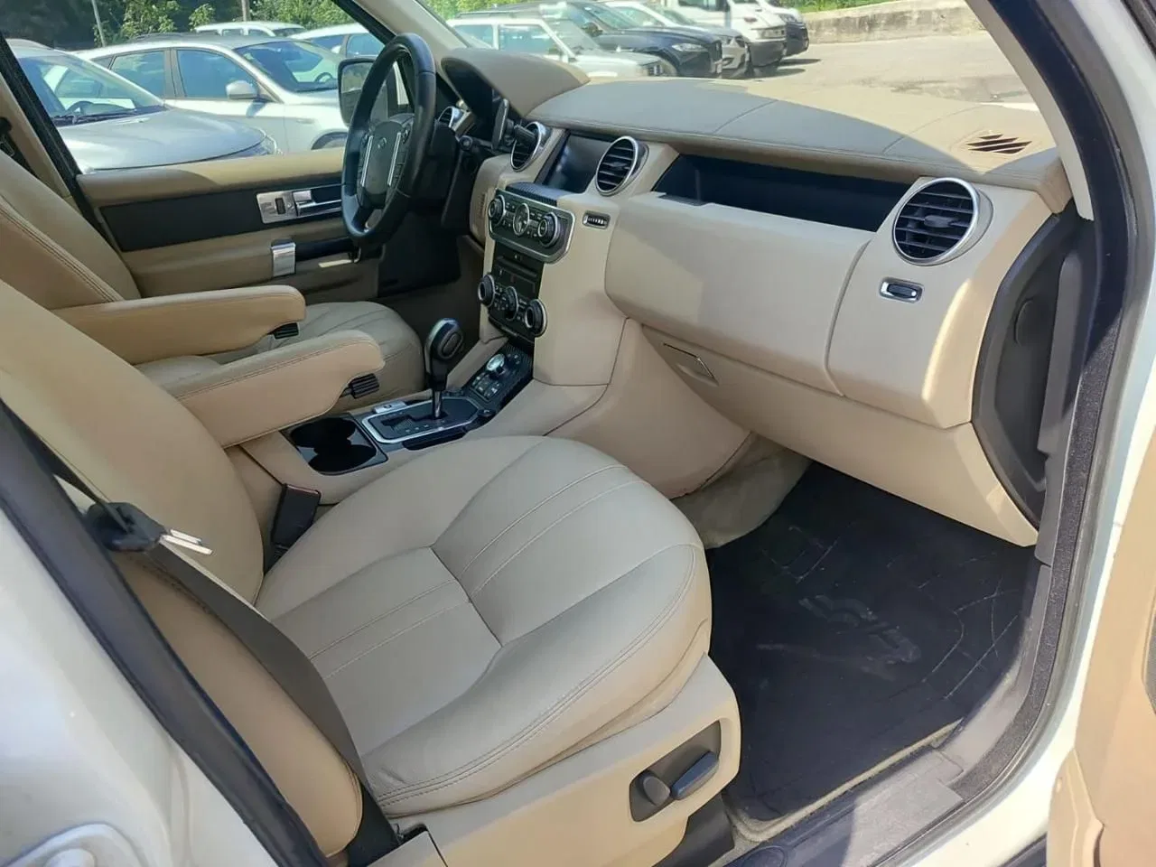 Land Rover Discovery 4 5.0 V8 HSE 375 CV foto 9