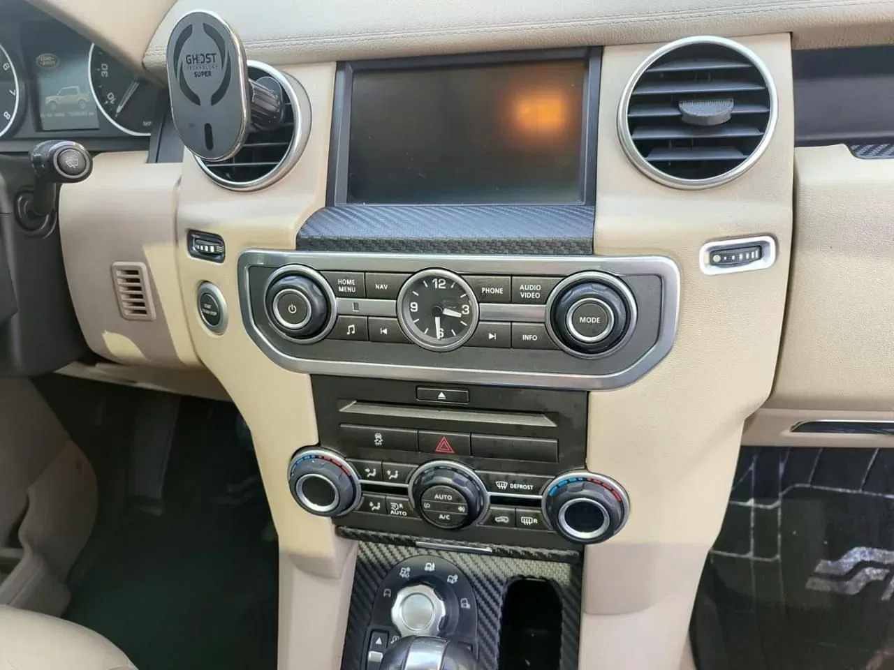 Land Rover Discovery 4 5.0 V8 HSE 375 CV foto 18