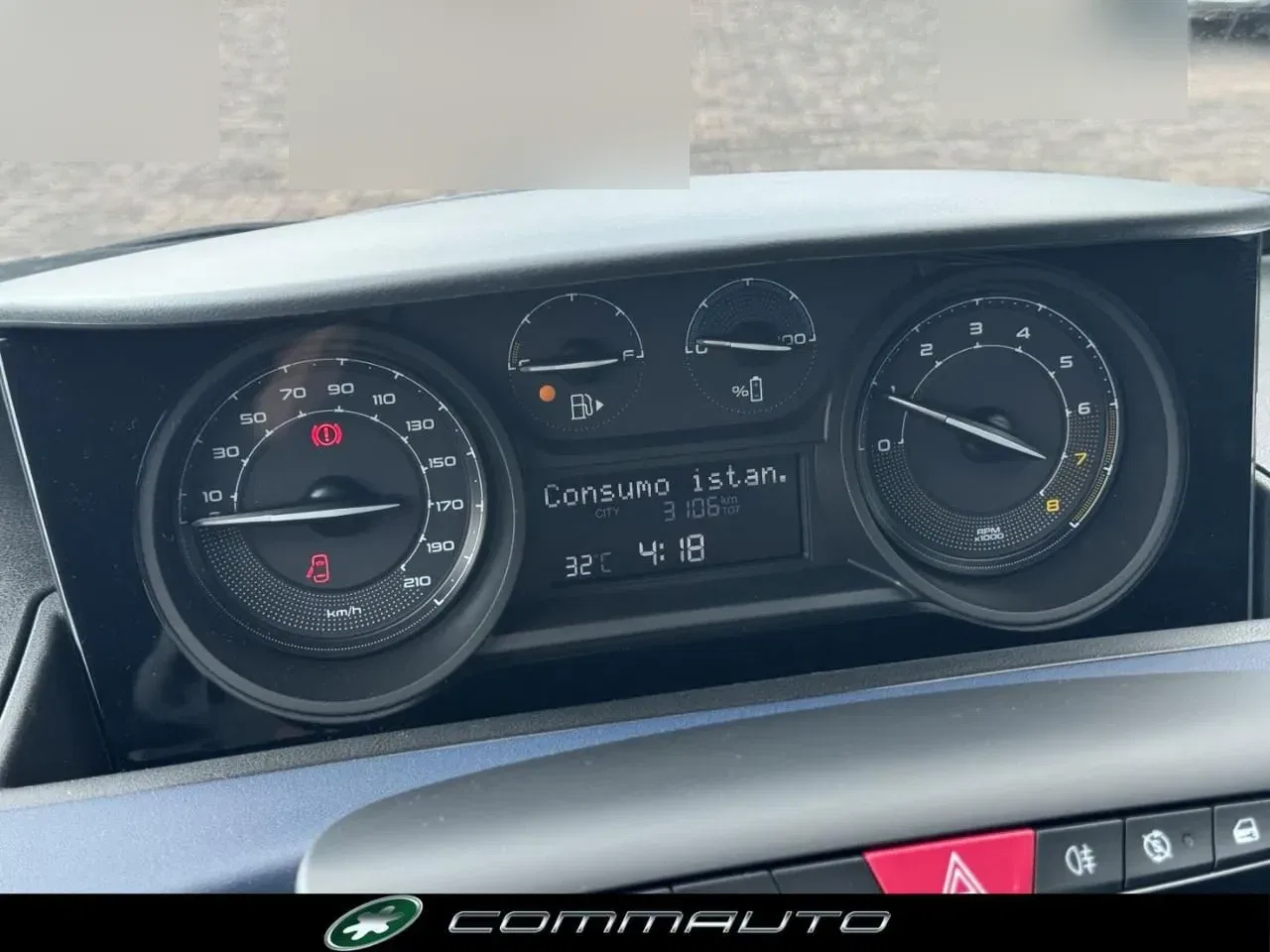Lancia Ypsilon 1.0 FireFly 5 porte S&S Hybrid Gold foto 12