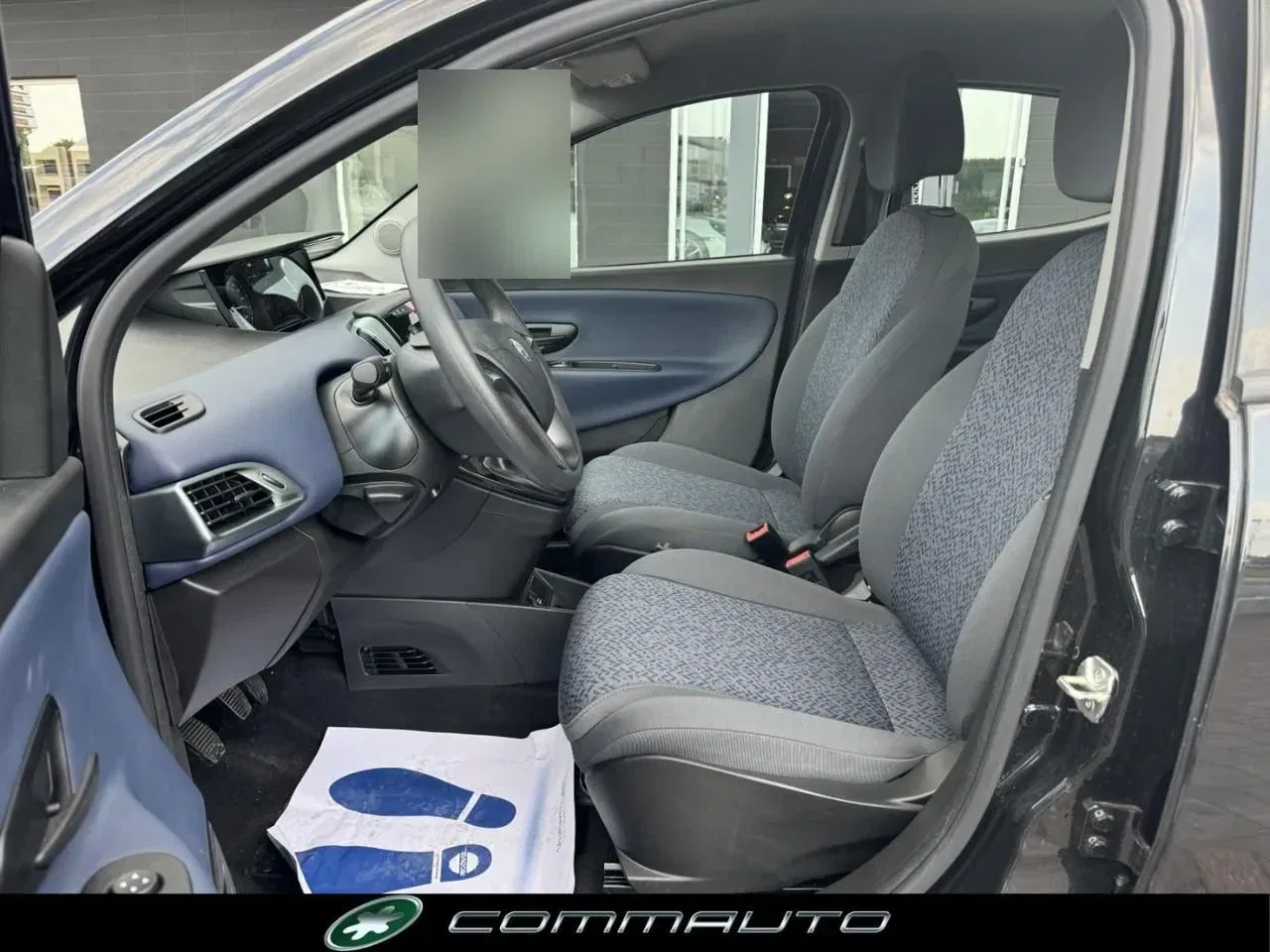 Lancia Ypsilon 1.0 FireFly 5 porte S&S Hybrid Gold foto 10