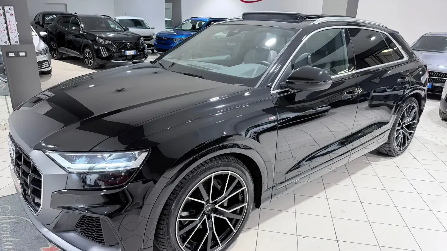 Audi Q8 45 TDI quattro tiptronic S line ed.