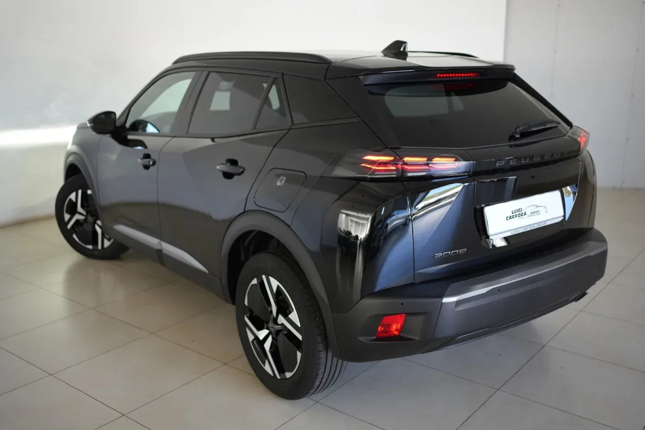 Peugeot 2008 PureTech 100 S&S Allure foto 18