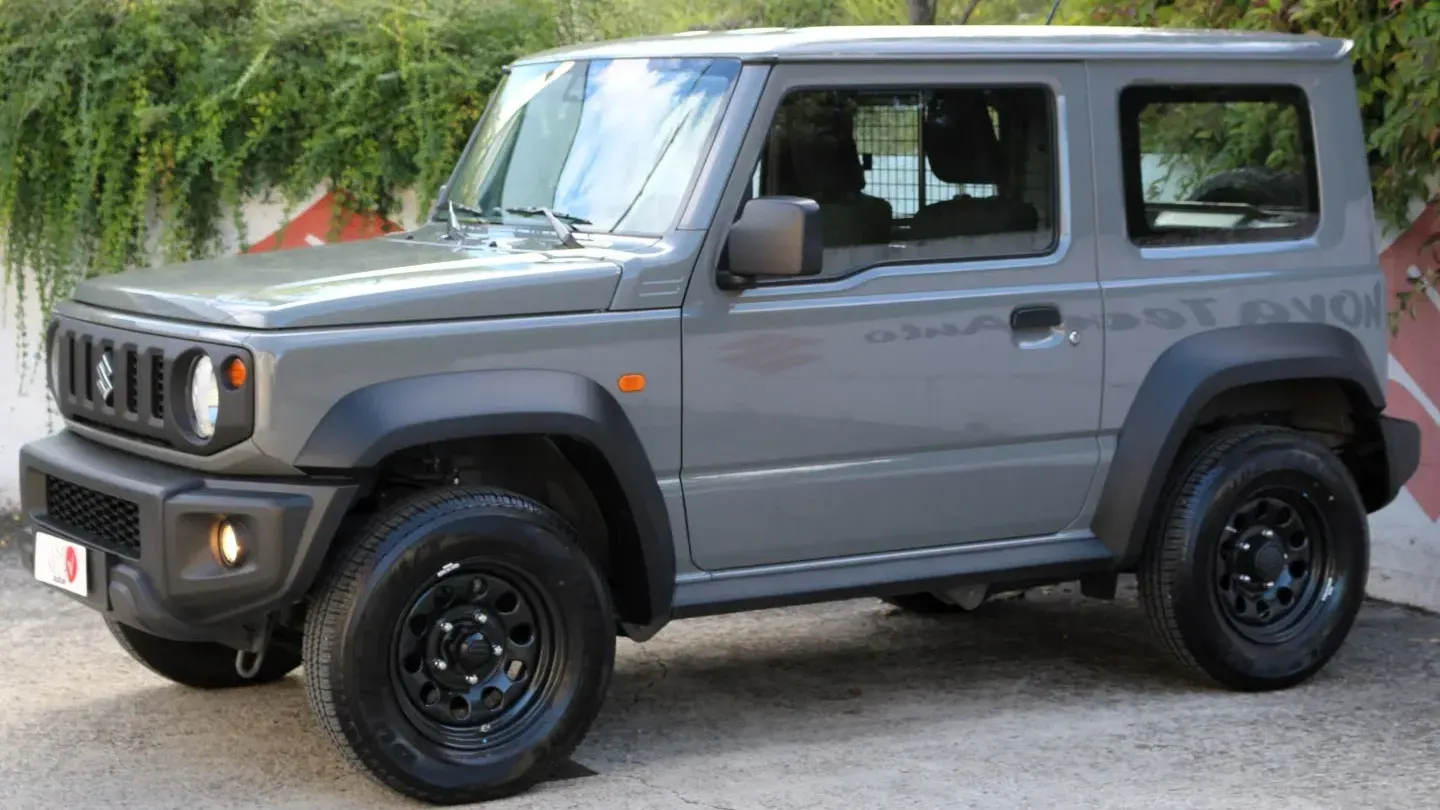 Suzuki Jimny 1.5 5MT PRO