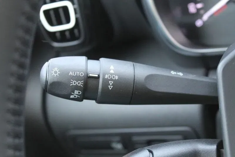 Citroen C3 Aircross BlueHDi 110 S&S Shine foto 13