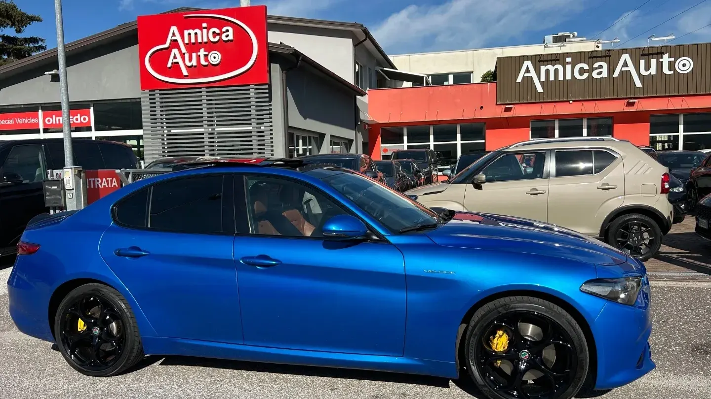 Alfa Romeo Giulia 2.0 Turbo 280CV AT8 AWD Q4 Veloce
