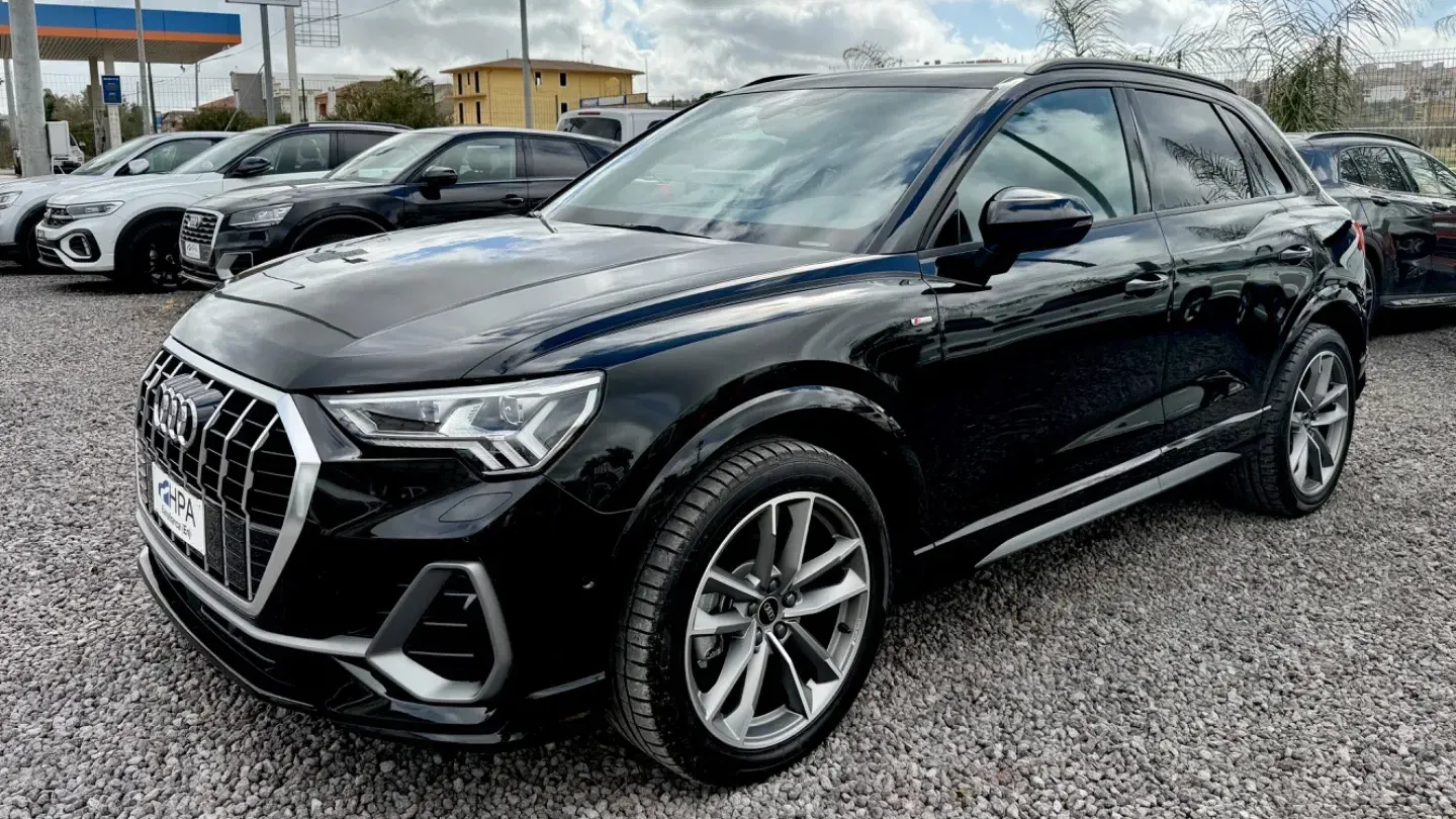Audi Q3 2.0TDI S-line FULL LED PELLE NAVI 360 B E O RETROCAMERA MATRIX