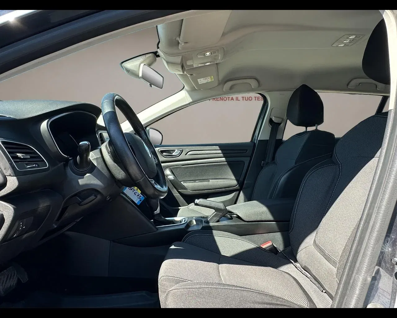 Renault Megane Sporter dCi 8V 110 CV EDC Energy Business foto 9