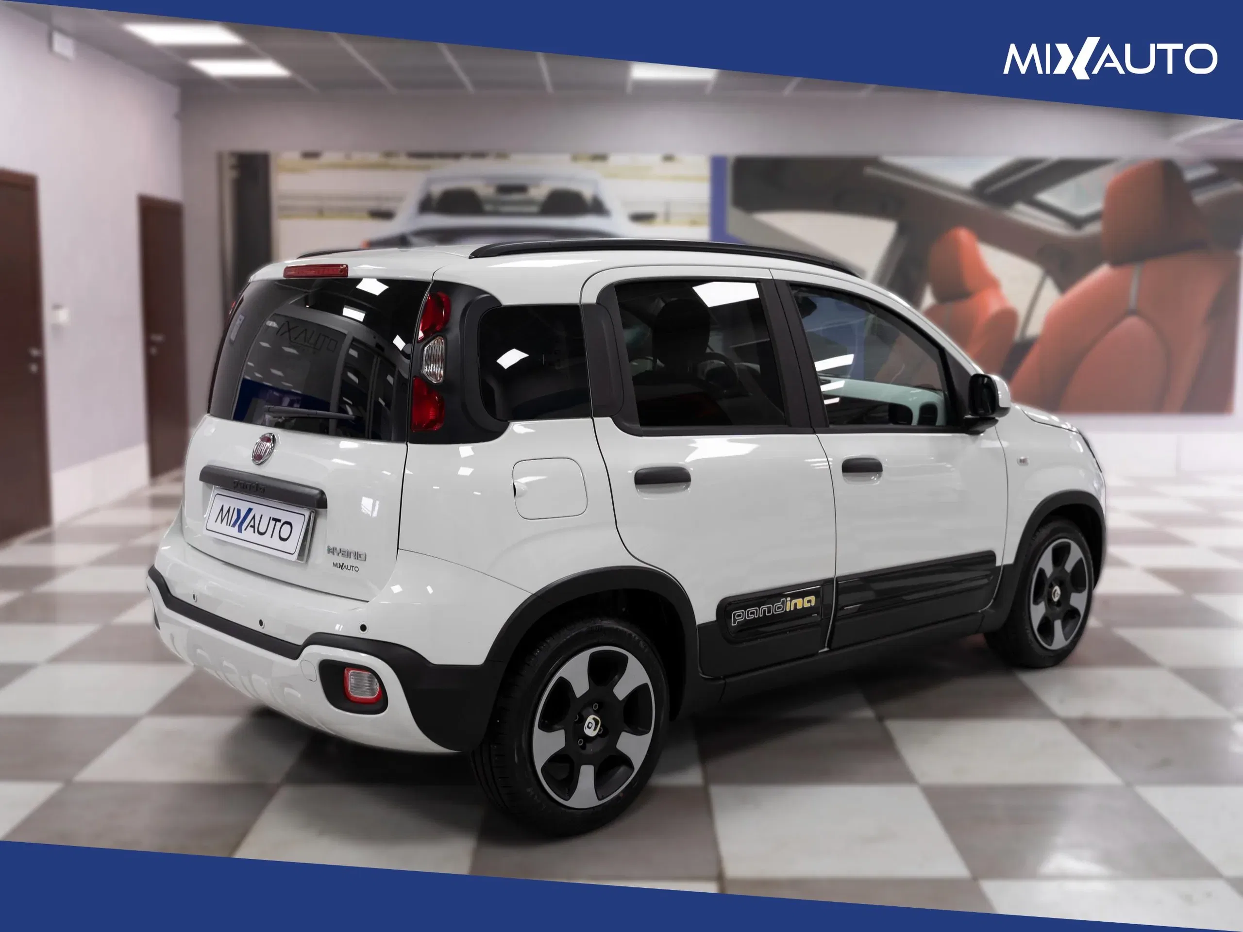 Fiat Panda Pandina Cross 1.0 Firefly Hybrid S&S 70CV foto 5