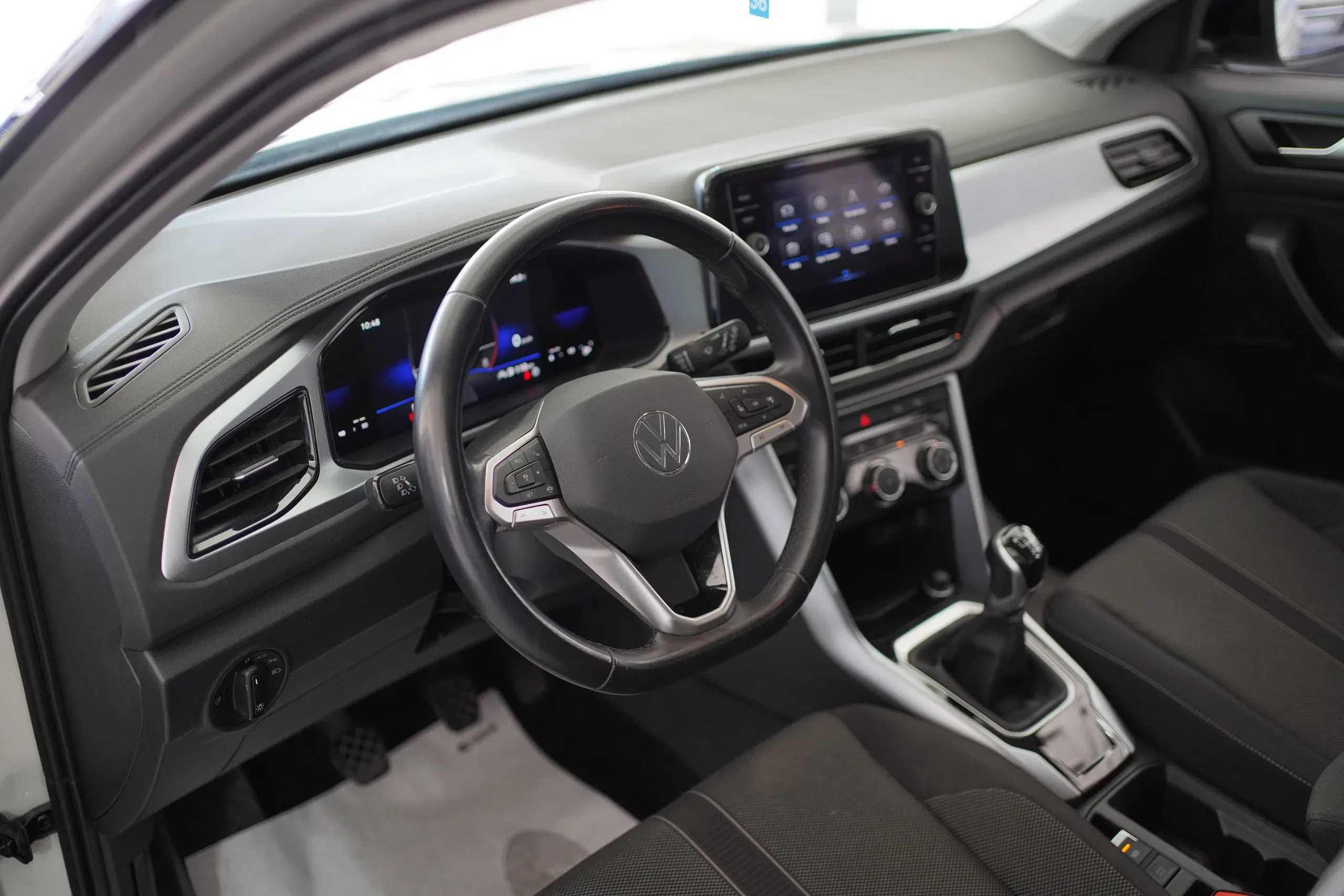 Volkswagen T-Roc 1.0 TSI Life foto 4