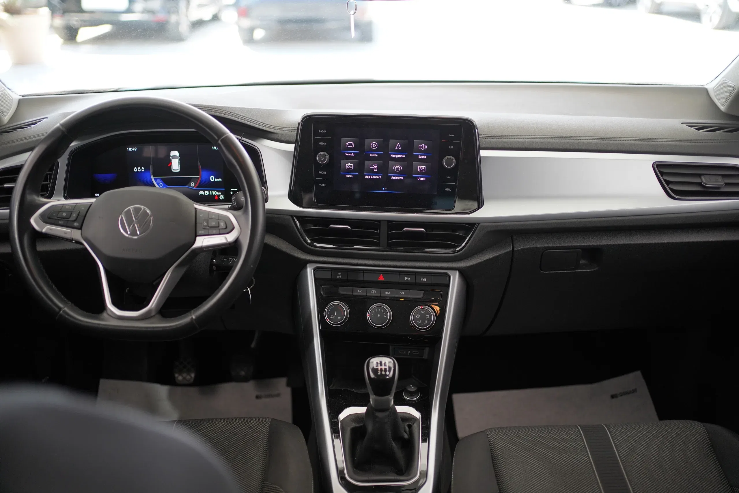 Volkswagen T-Roc 1.0 TSI Life foto 9