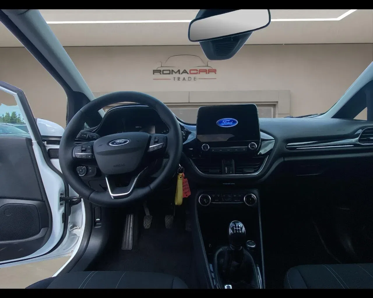 Ford Fiesta 1.1 75 CV 5 porte Titanium foto 10