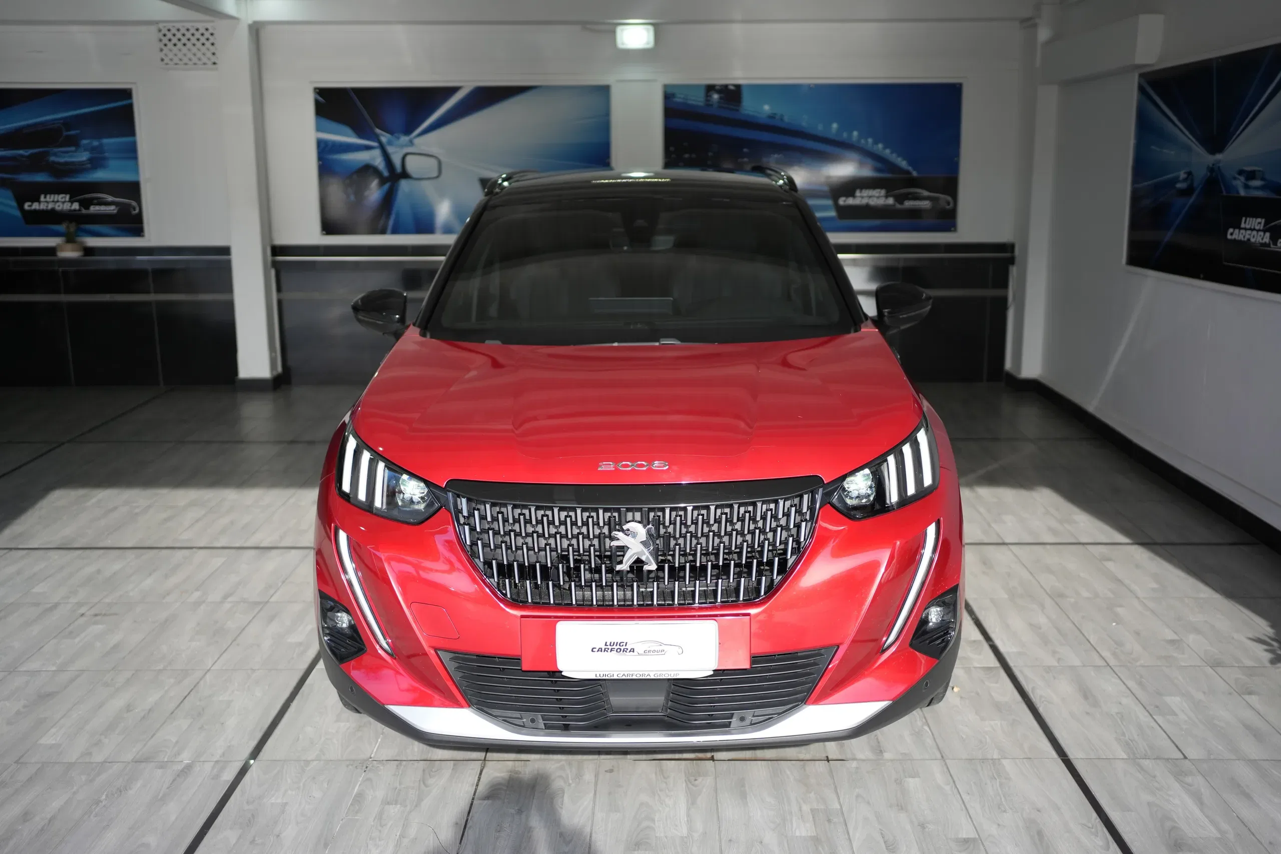 Peugeot 2008 BlueHDi 100 S&S GT Line foto 2