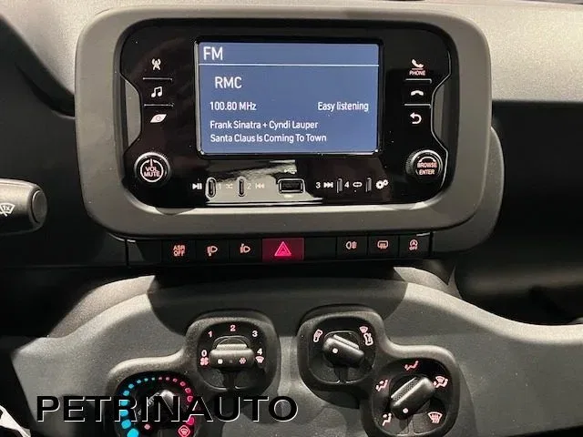 Fiat Panda Pandina 1.0 firefly hybrid Icon s&s 65cv KM0 foto 12