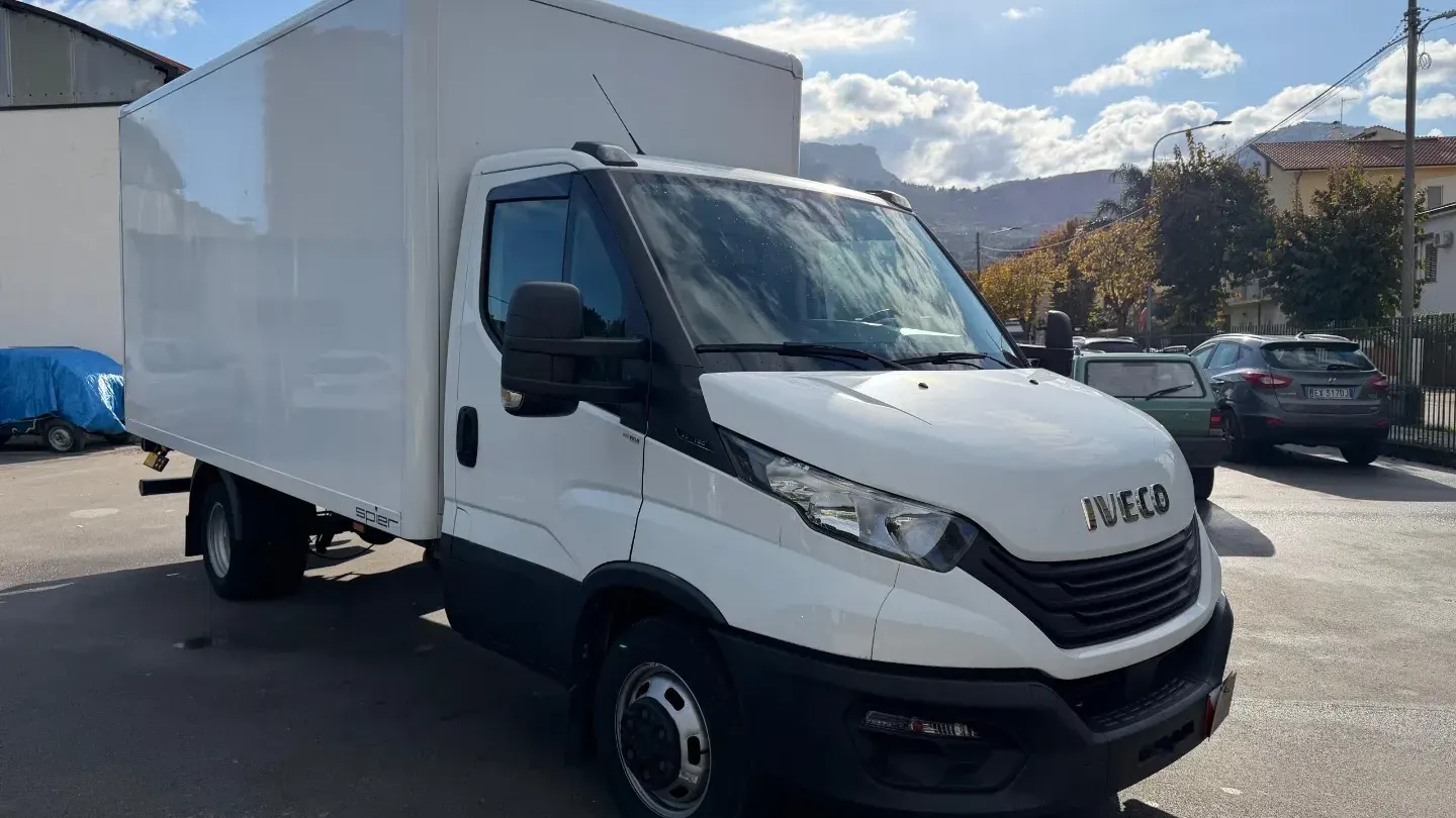 Iveco Daily 35S16H 2.3 HPT PLM Cab.