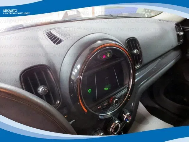 MINI Cooper D Countryman 2.0 150CV AUT EU6 foto 5